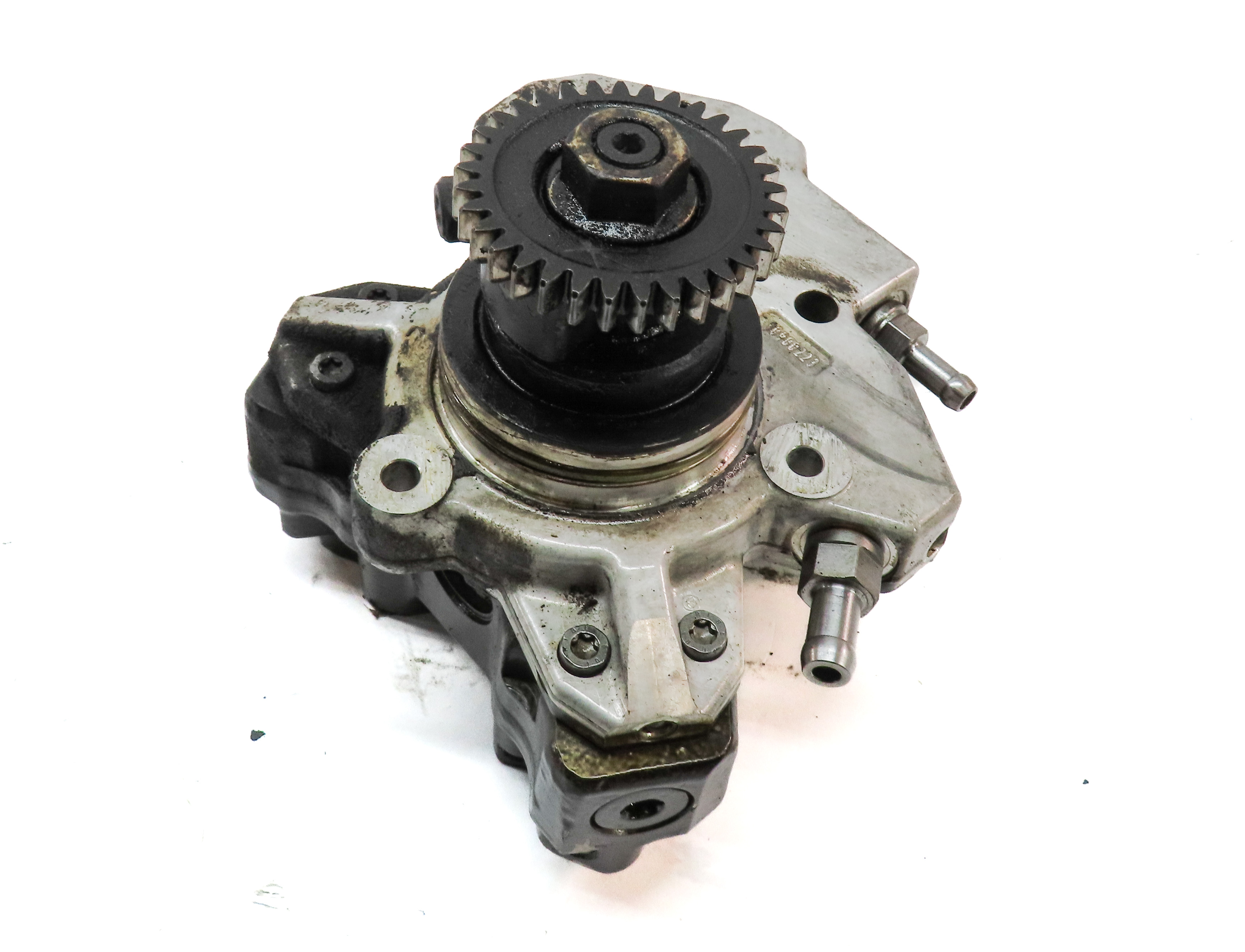 12-17 MERCEDES GL350 GLE350D ML350 S350 (W166 W221) DIESEL MECHANICAL FUEL PUMP — exact item pictured